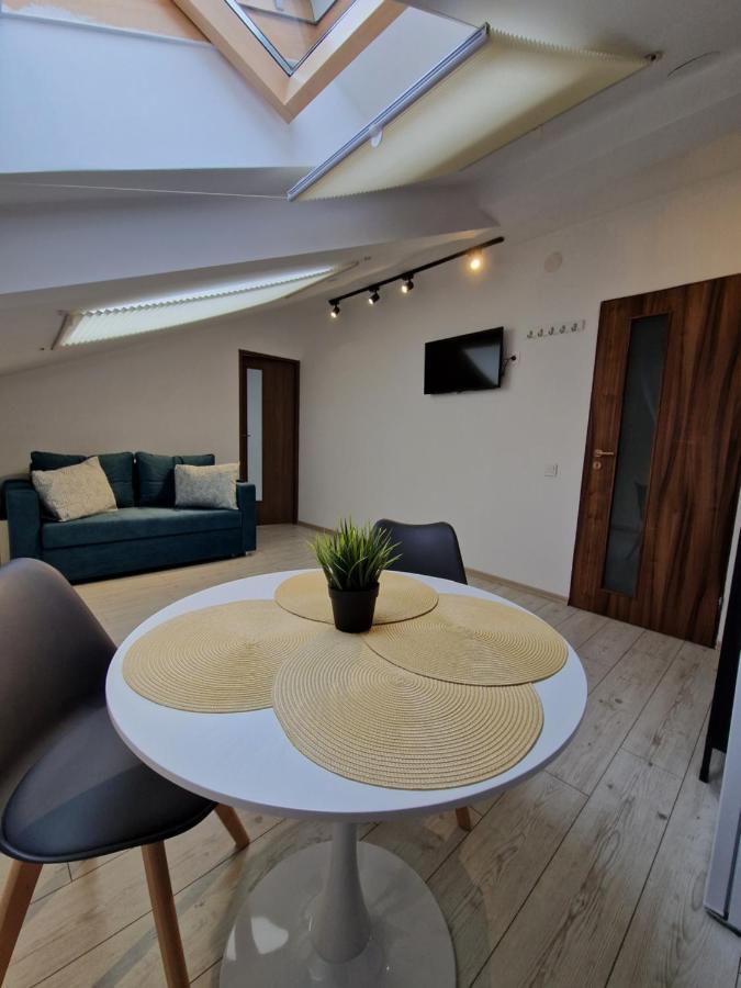 Key Apartments In Main Square براشوف المظهر الخارجي الصورة