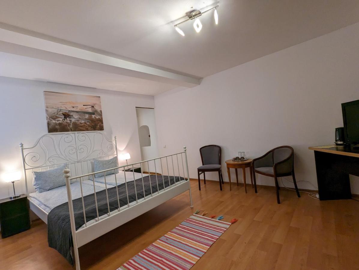 Key Apartments In Main Square براشوف المظهر الخارجي الصورة