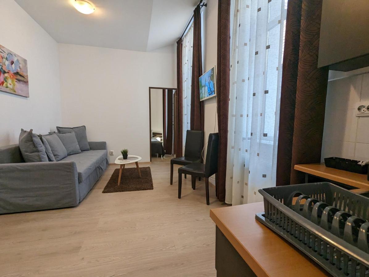 Key Apartments In Main Square براشوف المظهر الخارجي الصورة