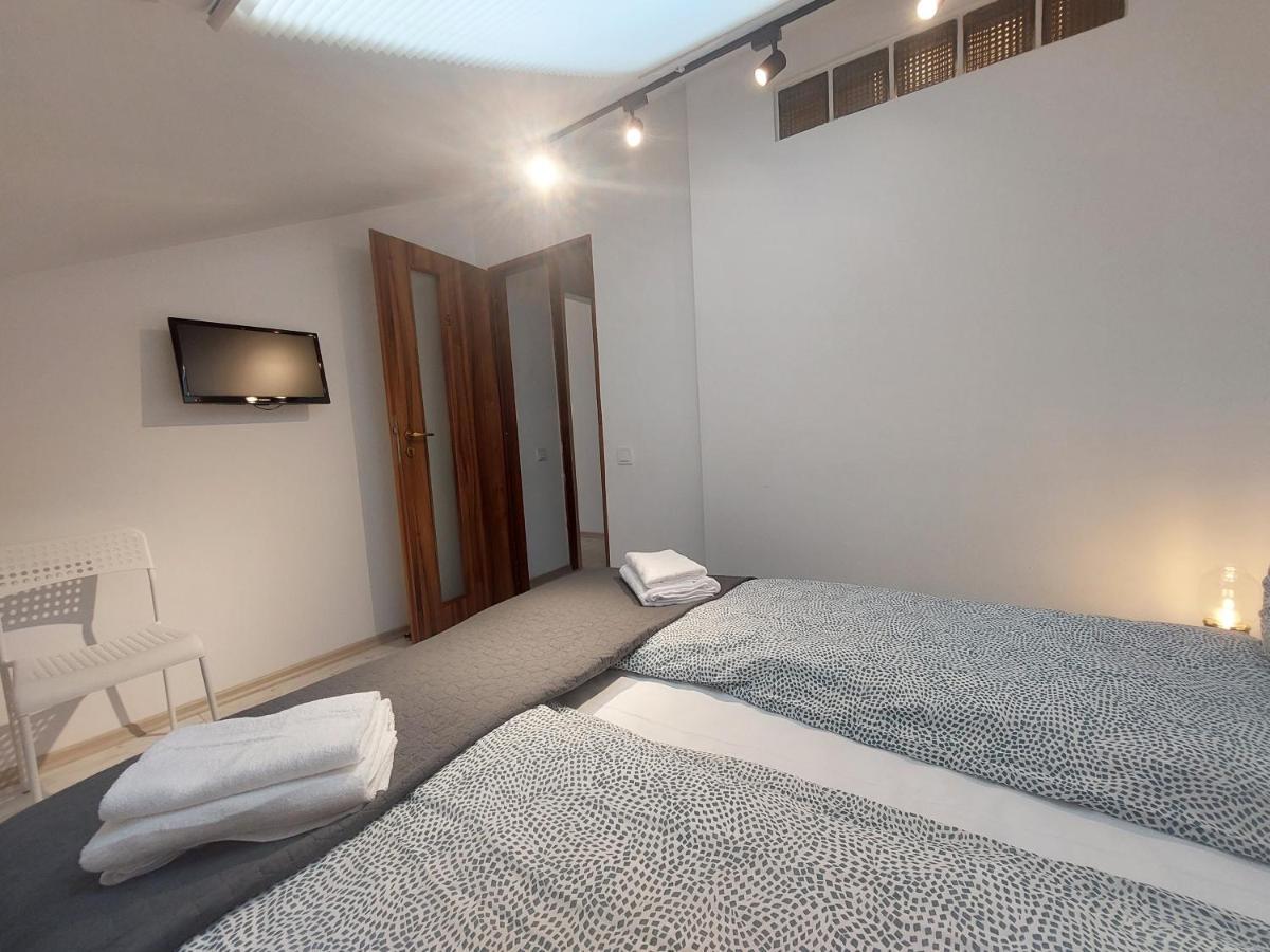 Key Apartments In Main Square براشوف المظهر الخارجي الصورة