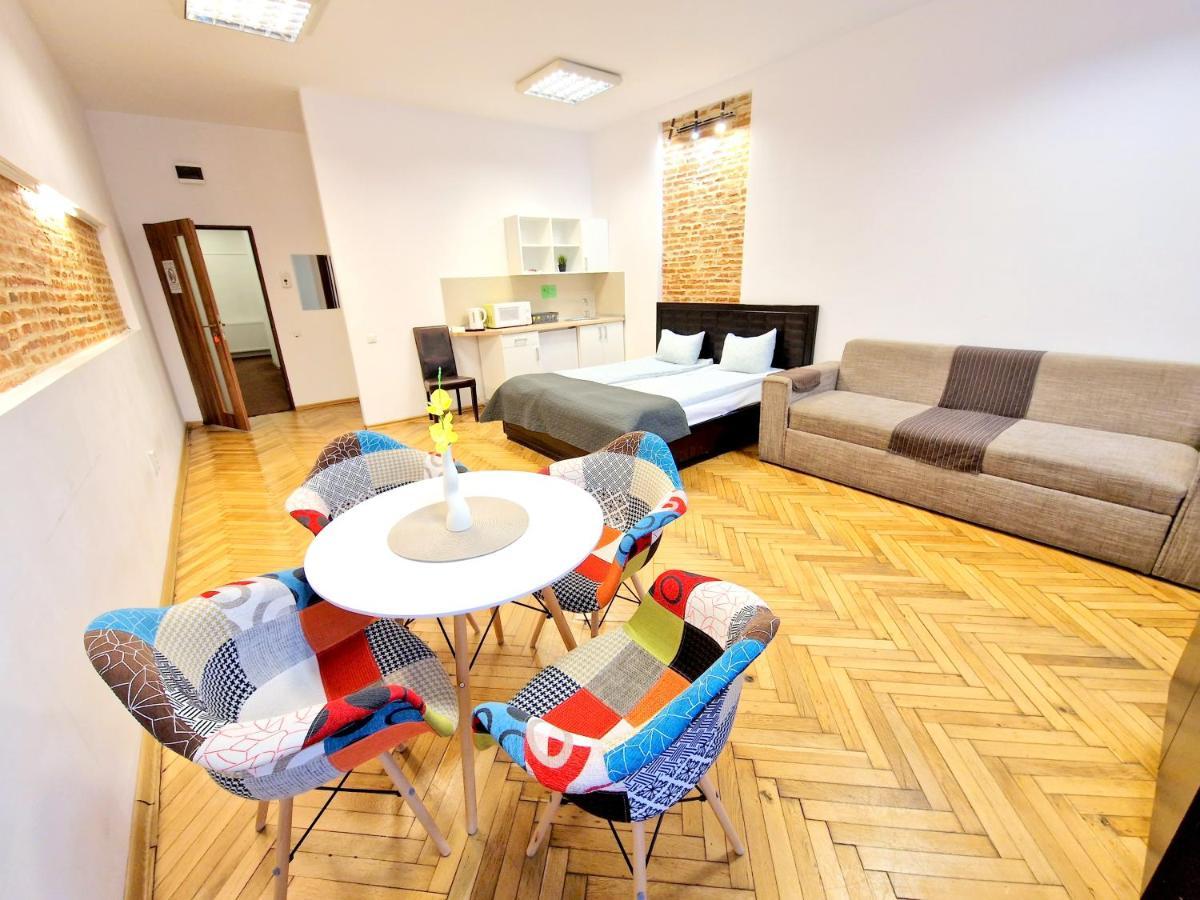 Key Apartments In Main Square براشوف المظهر الخارجي الصورة