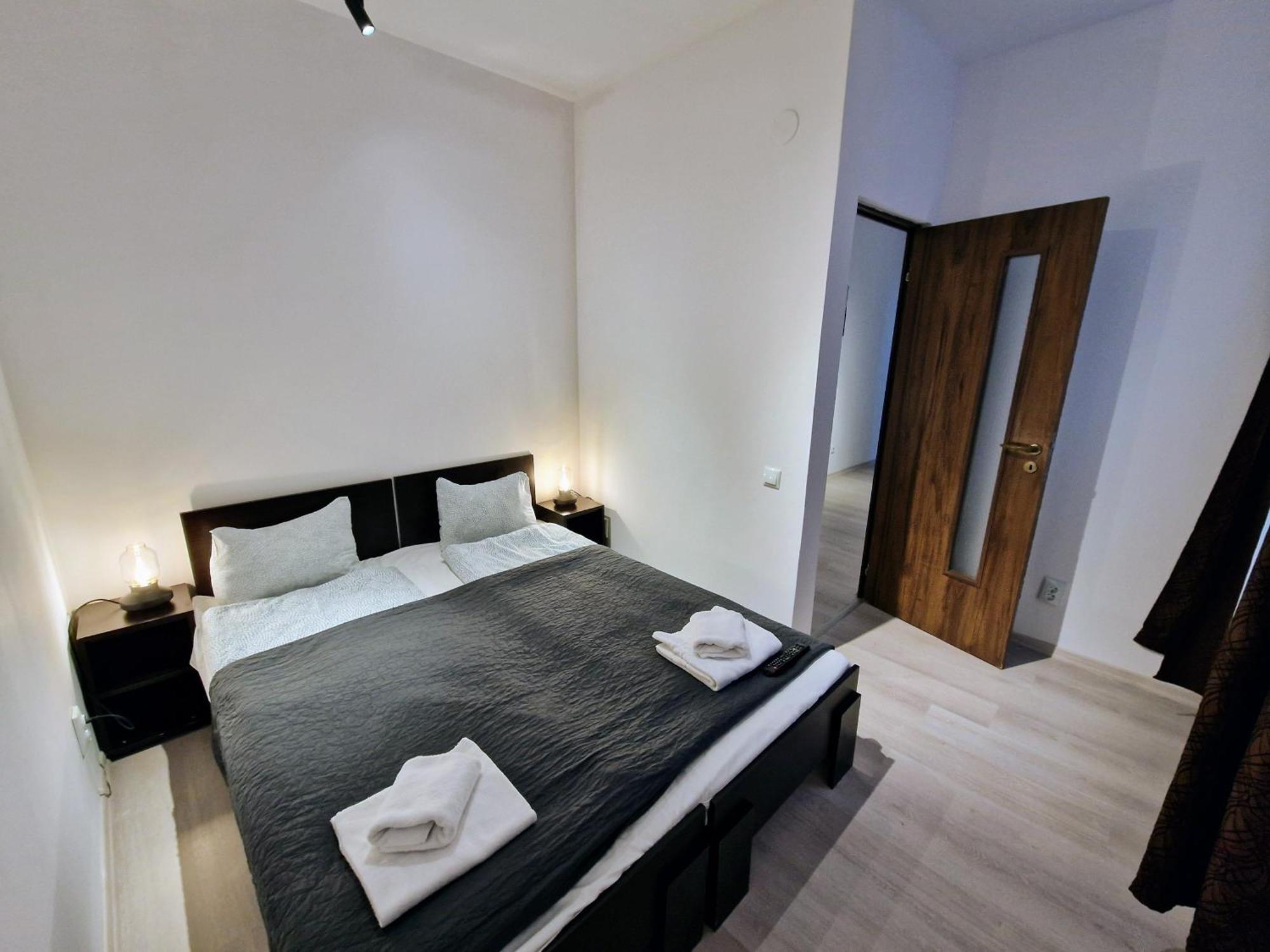 Key Apartments In Main Square براشوف المظهر الخارجي الصورة